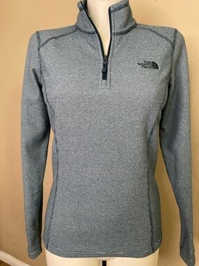 The North Face zip top Heather Blue Utility athletic running Jacket XS 💙